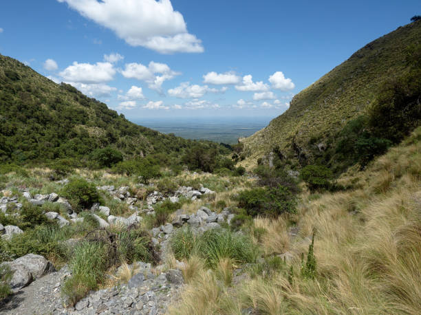 vista al horizonte desde lo alto de la montaña, Merlo